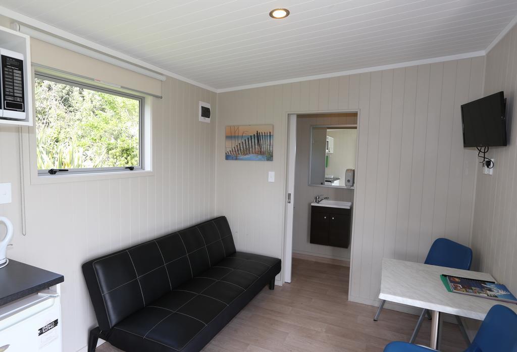 Fitzroy Beach Holiday Park นิวพลีมัธ ภายนอก รูปภาพ