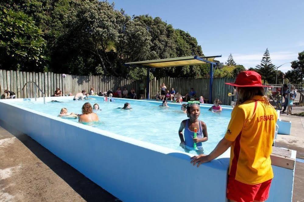 Fitzroy Beach Holiday Park นิวพลีมัธ ภายนอก รูปภาพ